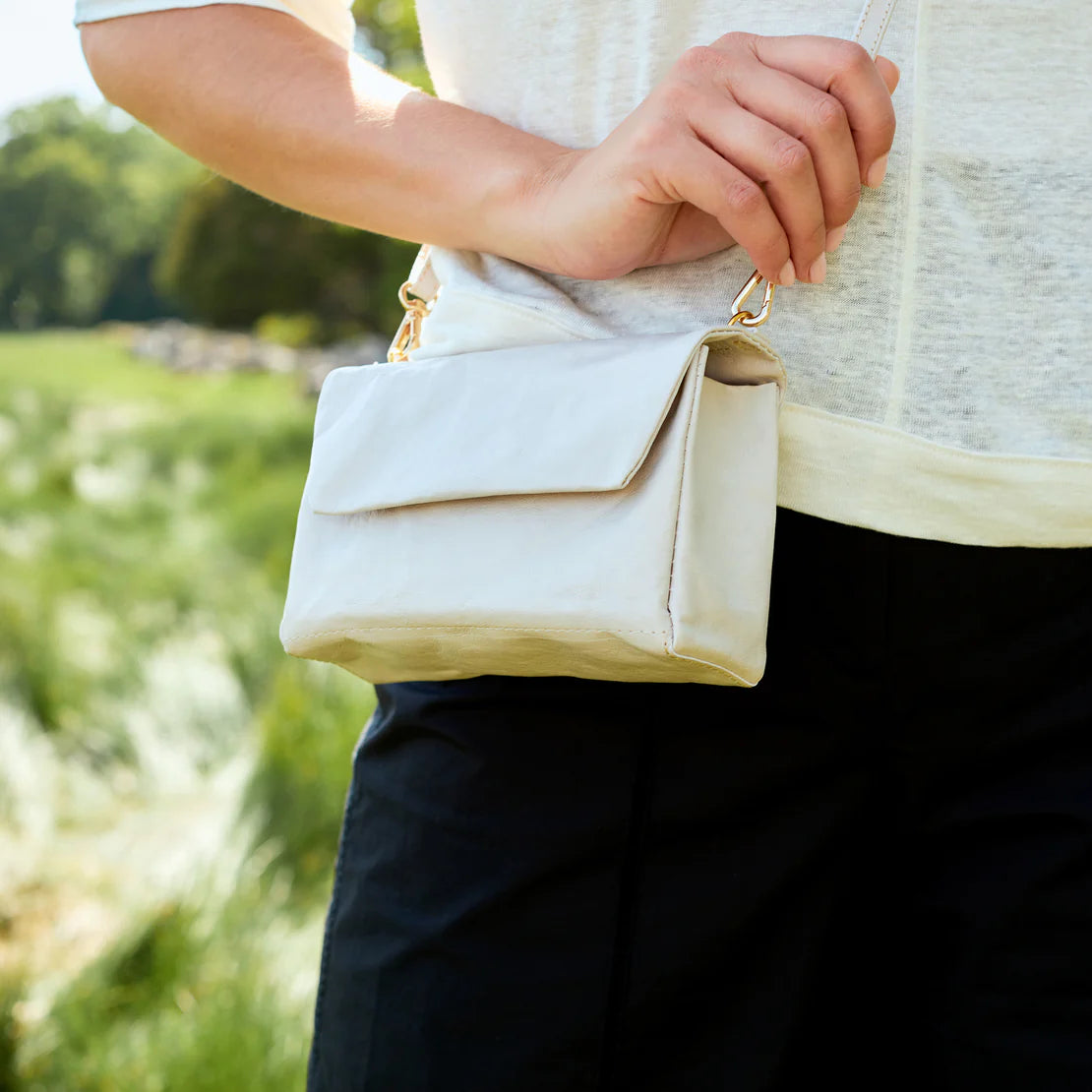 NEW terme bag small UASHMAMA Canada